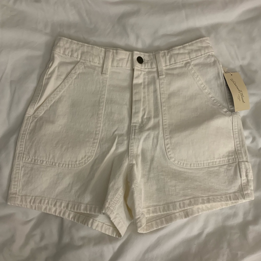 universal threads white highest rise midi shorts